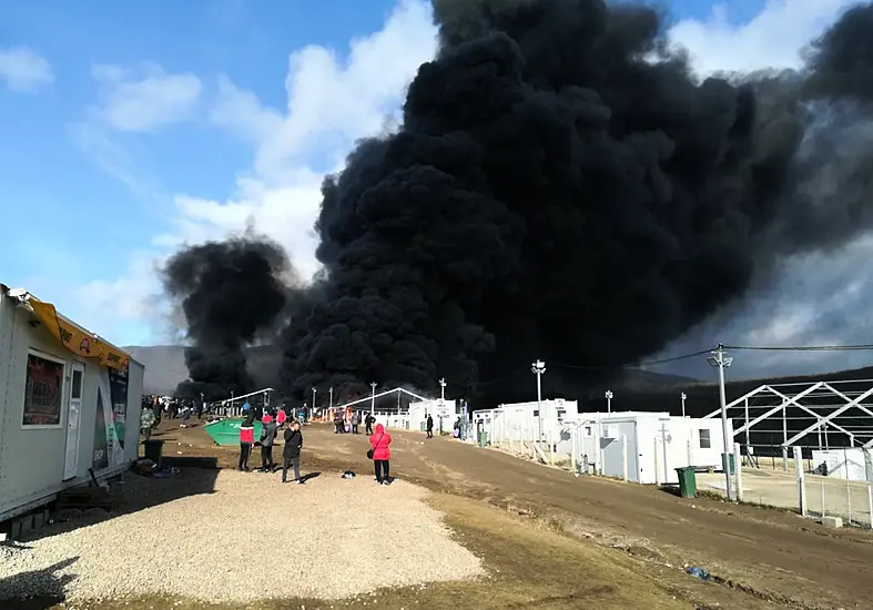 Huge Fire Breaks Out At Squalid Migrant Camp In Bosnia