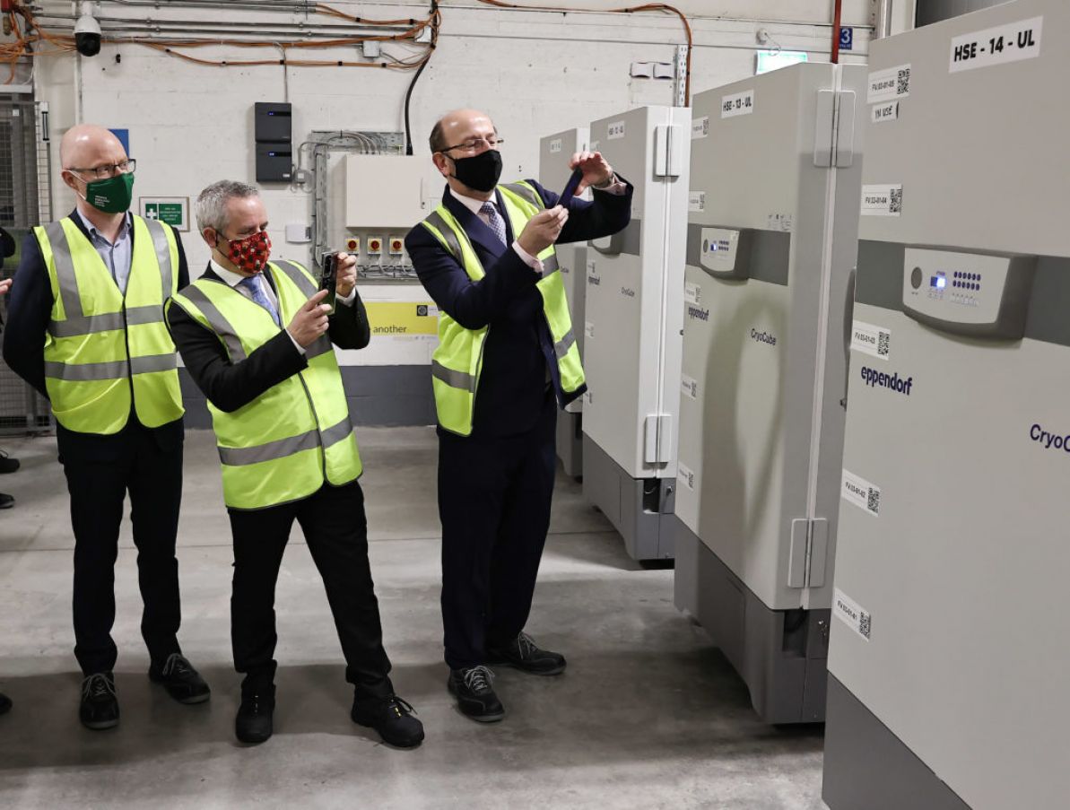Pictured Are  Minister For Health, Stephen Donnelly Td , Paul Reid, Ceo, Hse And Professor Brian Maccraith, Chairperson Of The High-Level Task Force  Pictured As The Hse Takes Delivery Of The First Doses Of Pfizer Biontech Covid-19 Vaccine This Morning Pic: Marc O'sullivan