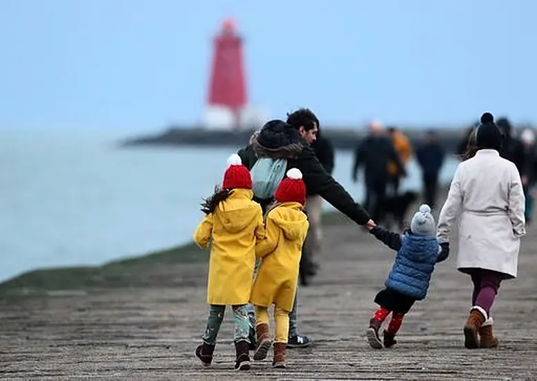 Snow And Ice Warning For Eight Counties In Aftermath Of Storm Bella