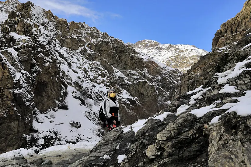 Search For Survivors Ends After Deadly Avalanches In Iran