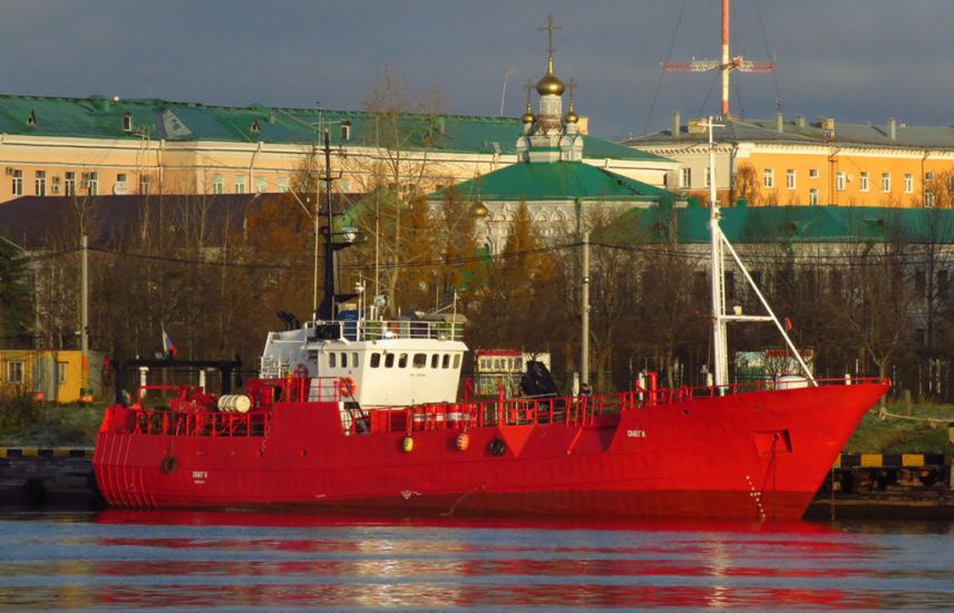 Crew Missing After Russian Fishing Trawler Sinks In Barents Sea