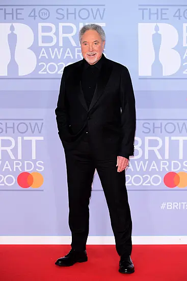 'It Was Fine': Tom Jones Receives Covid Vaccine