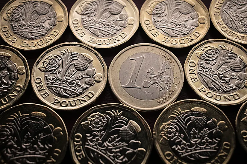 Sterling Drops Against Euro After Bank Of England Rate Decision