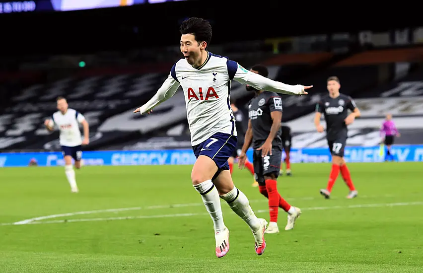 Tottenham Defeat 10-Man Brentford To Reach Carabao Cup Final