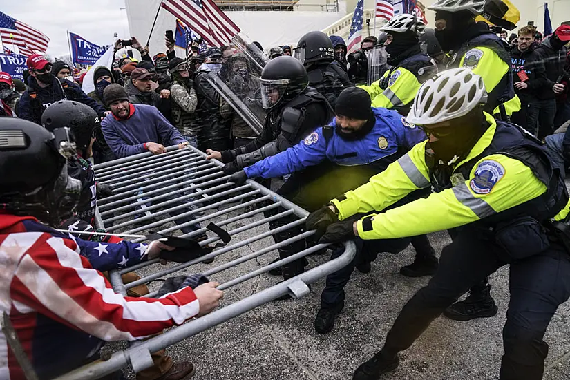 Trump Supporters Storm Us Capitol As Politicians Evacuated