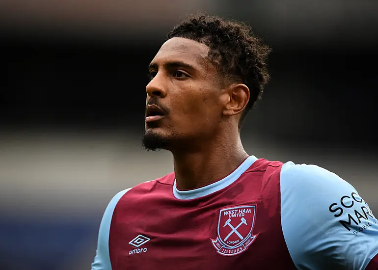 Sebastien Haller Swaps West Ham For Ajax