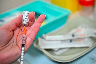 Vaccine Rollout Could Be Sped Up By Having Pharmacies Administer Astrazeneca Jab