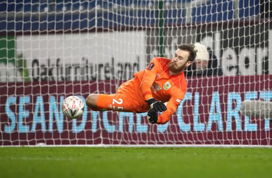 Burnley Survive Fa Cup Scare With Penalty Shoot-Out Win