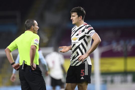Premier League Refs Warn Captains Of Responsibility Amid Tighter Covid Protocols