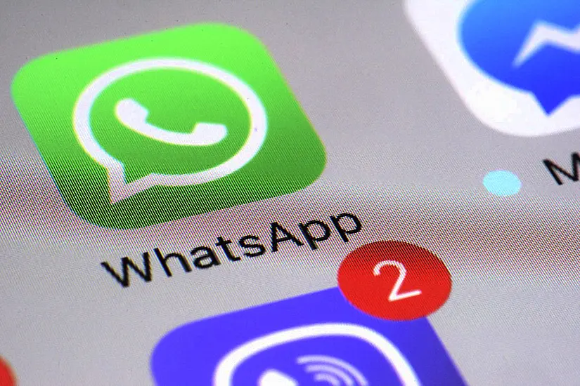 Whatsapp Growth Slumps As Rivals Signal And Telegram See Downloads Increase