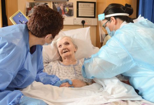 Woman (101) 'Can't Wait To See Limerick Win Another All-Ireland' After Receiving Covid Vaccine