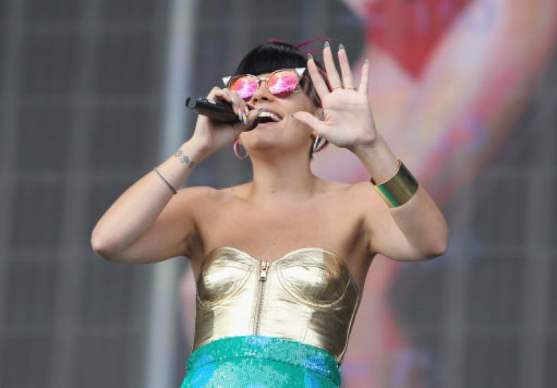 Lily Allen Says She Contemplated Heroin On Miley Cyrus Tour
