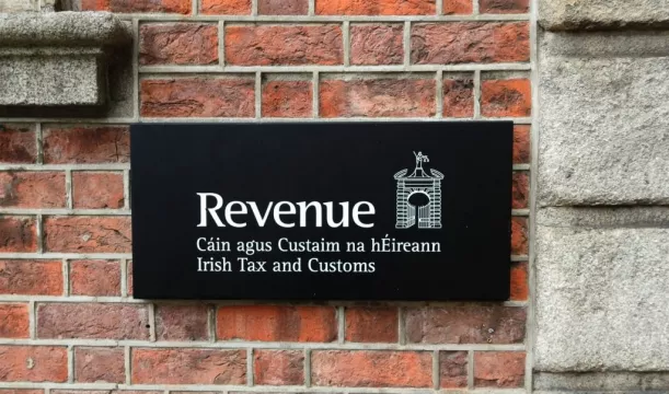 Revenue Website Crashing As Thousands Check Tax Status