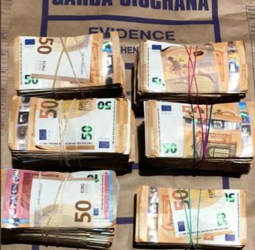 Gardaí Seize €117,000 And Arrest Man On Suspicion Of Money Laundering