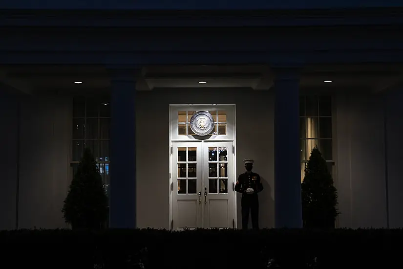 Oval Office Farewell Note Tradition In Doubt As Donald Trump Clears His Desk