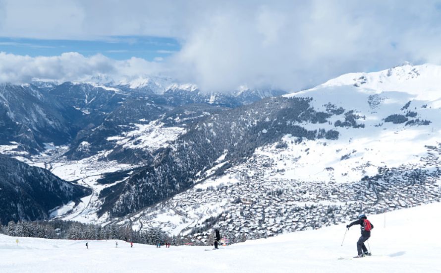 Austria Finds 96 Foreigners In Breach Of Lockdown Rules At Top Ski Resort