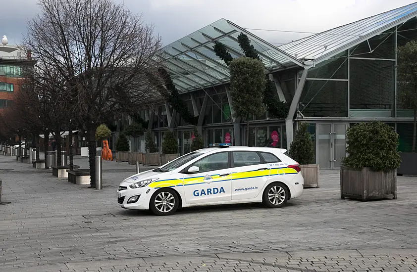 Teen In Custody Over Ifsc Knife Attack