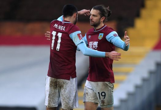 Jay Rodriguez Stars As Burnley Beat Fulham To Book Their Fa Cup Fifth Round Spot