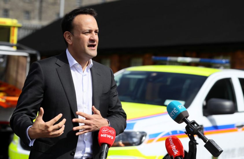 Up To 100,000 Vaccinations Expected Each Week From April, Says Varadkar