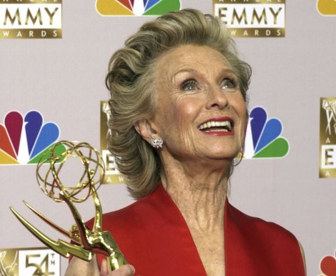Hollywood Pays Tribute To Oscar-Winning Actress Cloris Leachman