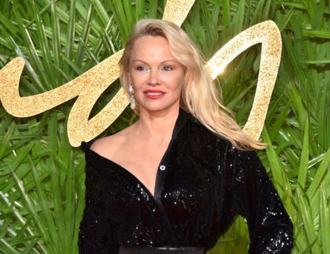 Pamela Anderson Reportedly Marries Her Bodyguard