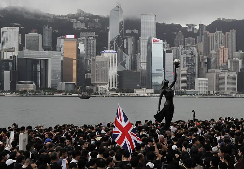 Thousands Flee Hong Kong For Uk Fearing China Crackdown