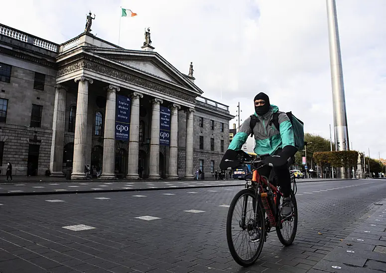 Gardaí Try To Calm Tensions Between Food Delivery Drivers And Local Youths