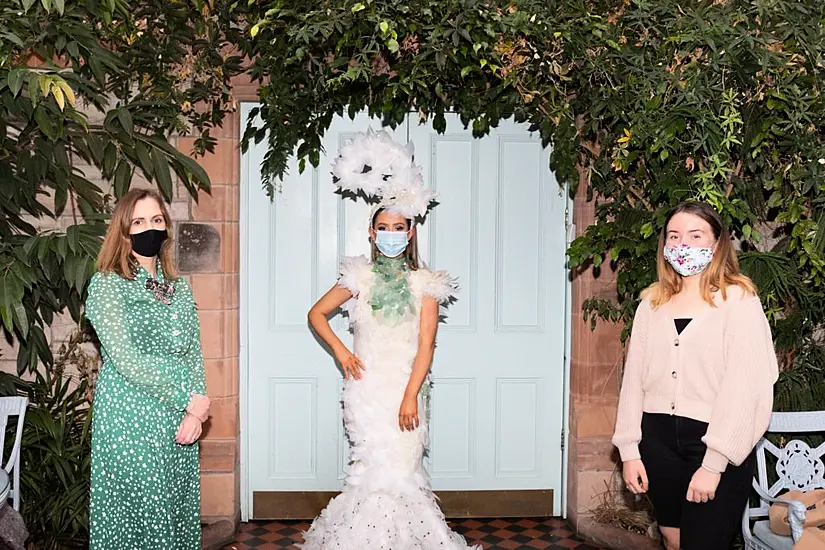 Donegal Students Win Junk Kouture Competition With Dress Made From Glass, Milk Bottles