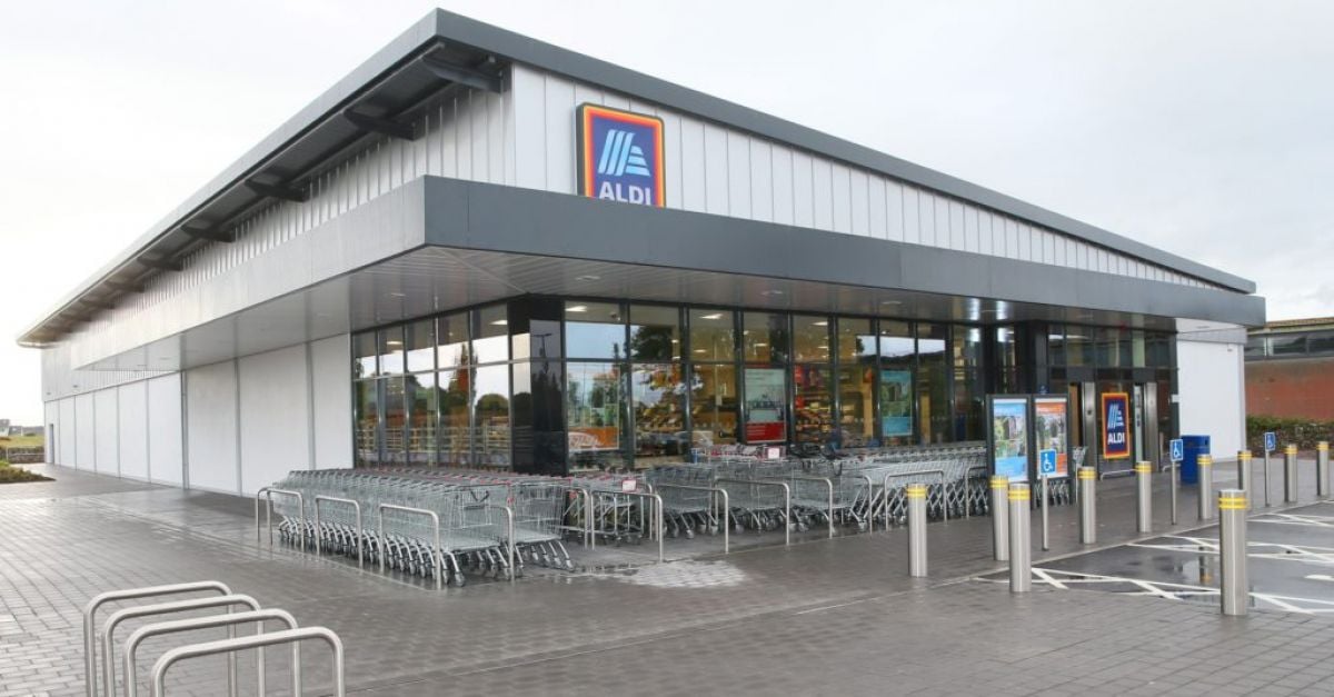 Aldi launches click and collect service in some stores