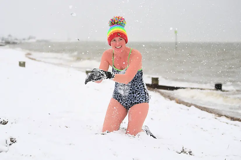 In Pictures: Britons Seek Out Fun In The Snow Despite Freezing Temperatures