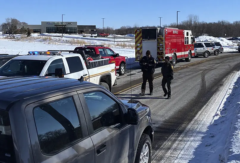 Man Arrested After Five Injured In Shooting Spree At Us Clinic