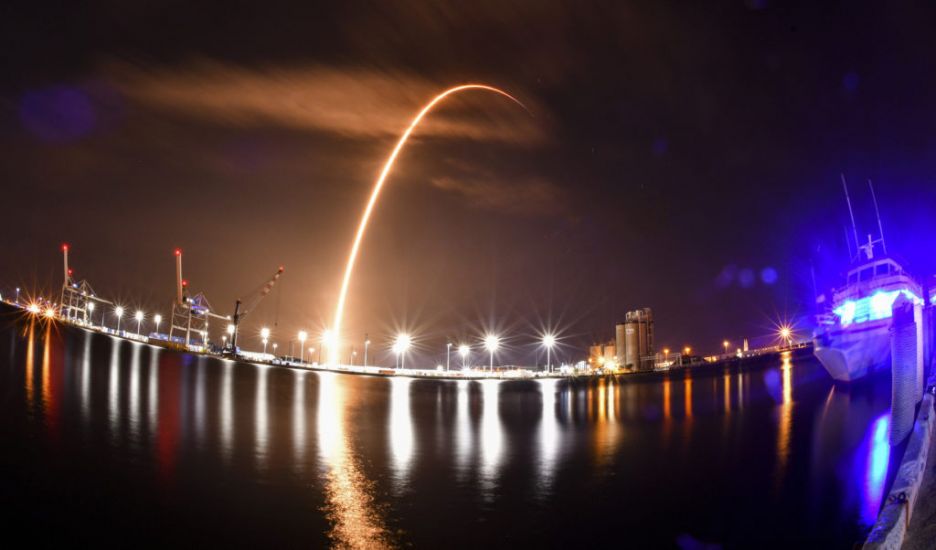 In Video: Spacex Launches Internet Satellites Into Orbit