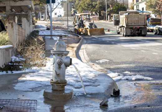 Southern Us Cities Hit Hard By Storms Face Water Crisis