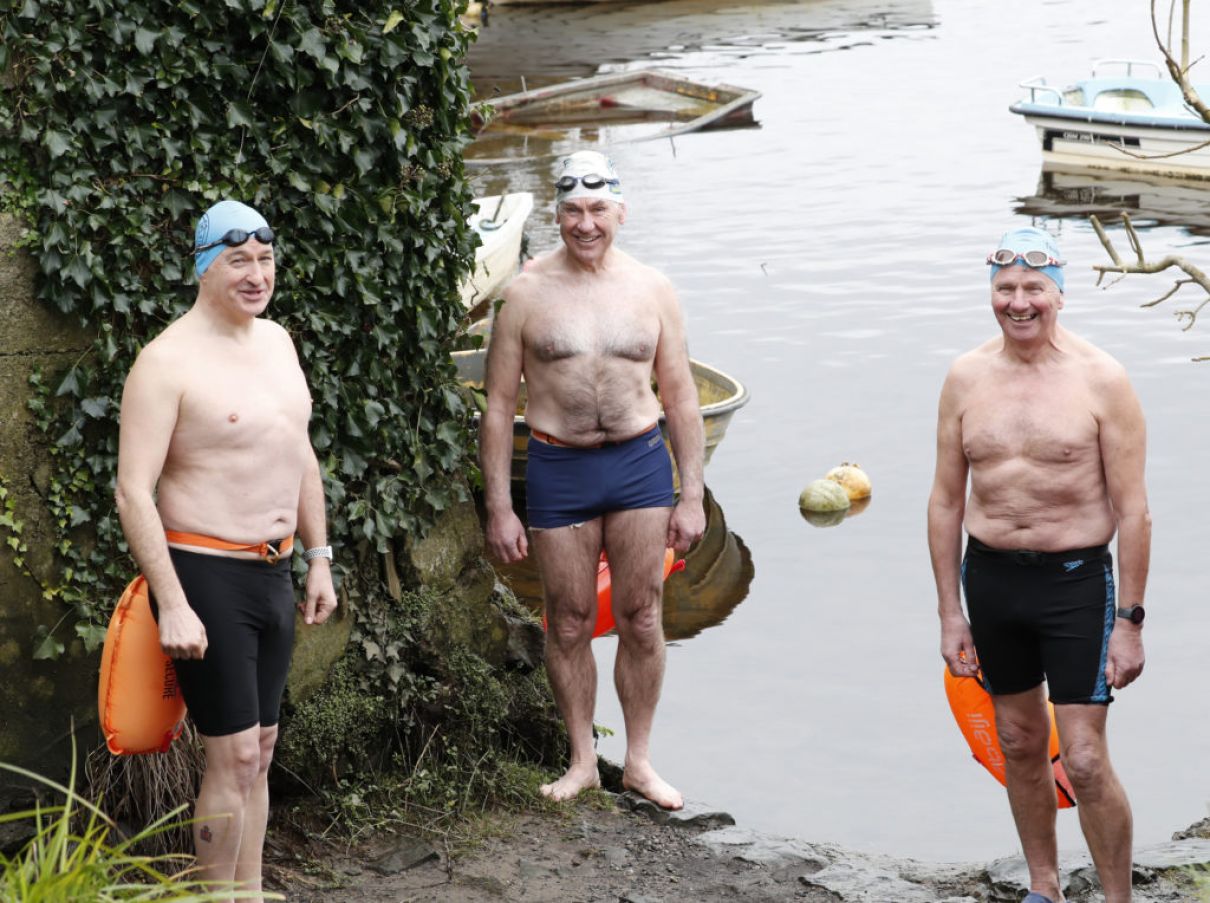 Limerick Ice Swimmers Alan Gleeson(53), Harry Harbison(63) And Ger Purcell(66)  Who Is In The Guinness Book Of Records As The Oldest  'Ice Miler'  About To Take On The Icy Cold Shannon Waters At The Mill Road In Limerick. 
Photograph Liam Burke/Press 22