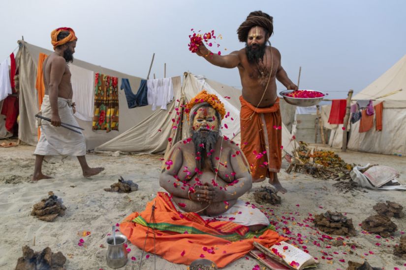 Hindu Festival Draws Crowds Of Bathers To Rivers