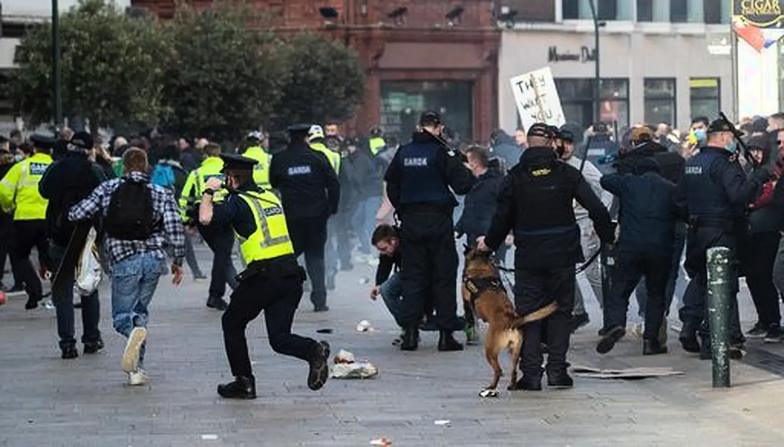 Protesters And Gardai Clashing During An Anti-Lockdown Protest In Dublin City Centre.