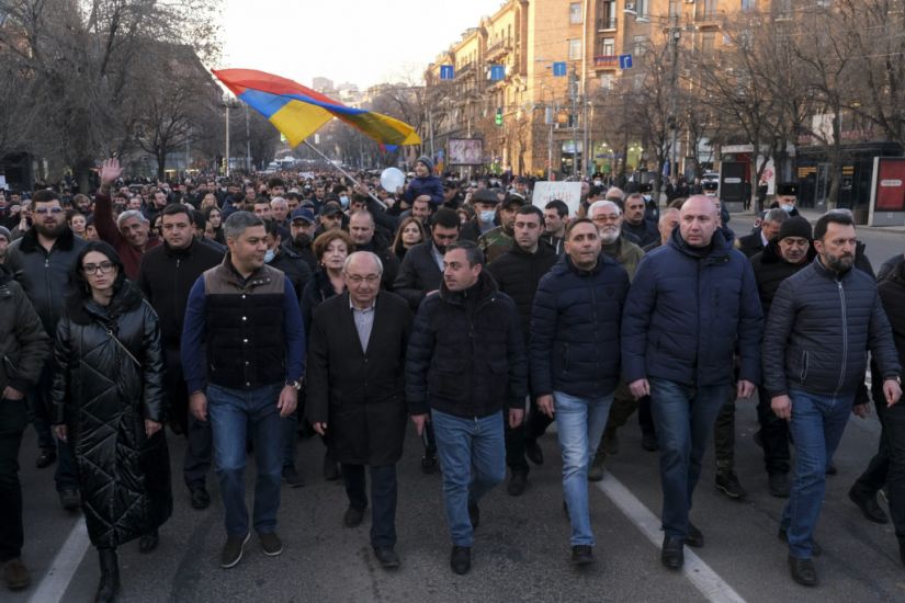 Calls For Armenia’s Pm To Quit As President Refuses Order To Sack Military Chief