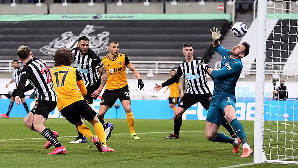 Dubravka Decision Backfires As Newcastle's Draw With Wolves Compounded By More Injuries In Attack