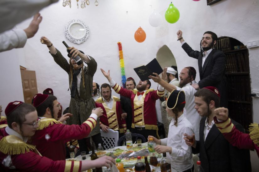 Purim Celebrations Threaten Fresh Virus Outbreak In Israel