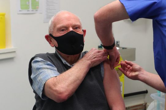 Covid Vaccinations Extended To Those Aged 60-64 In North