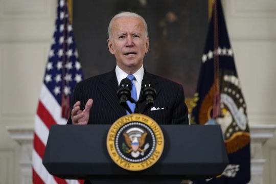 Biden In Vow Over Enough Vaccines For All Us Adults By End Of May