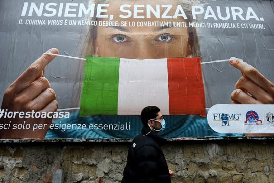 Italian Police Warn Of Armed Attacks By Anti-Vaxxers