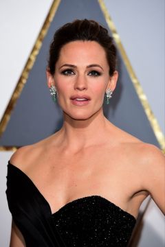Jennifer Garner: You Don’t Even Realise How Many Nos Are Implied In A Kid’s Life