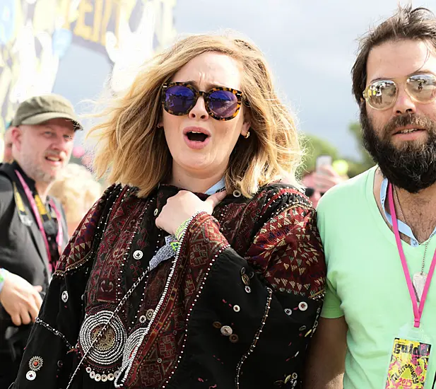 Final Details Of Adele’s Divorce From Simon Konecki Revealed