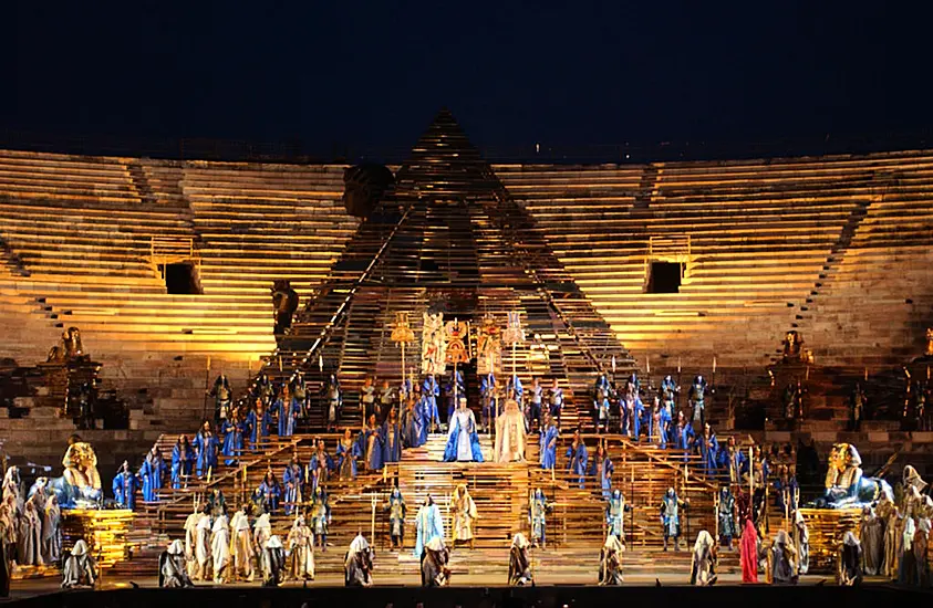 Placido Domingo To Headline Verona Arena Opera Festival With Full Cast And Chorus