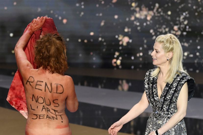 Actress Strips On Stage In Rallying Cry For Culture At Cesar Awards