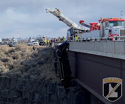 Rescuers Save Two From Pick-Up Truck Dangling Over Deep Gorge