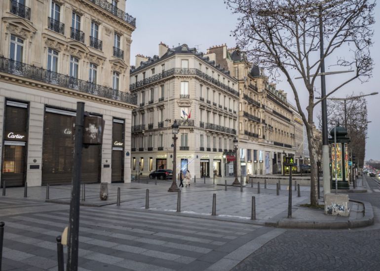 Paris And Some French Regions Face Glitches As Lockdown Bites