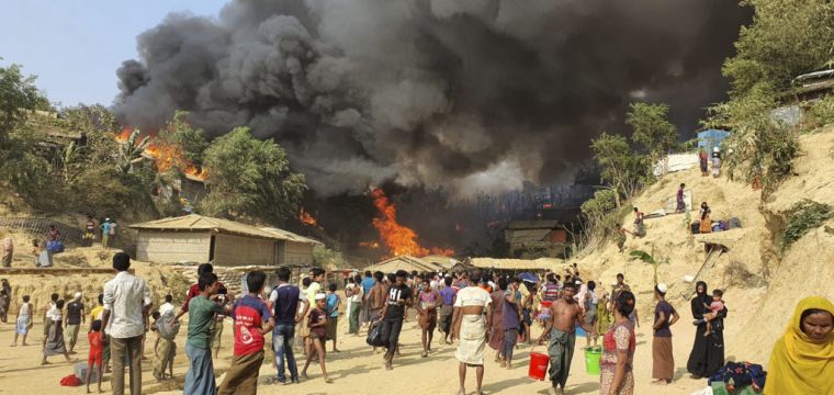 Fire Destroys Hundreds Of Shelters At Rohingya Refugee Camp