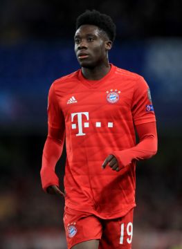 Alphonso Davies: ‘I Want People To Know About Importance Of Helping Refugees’